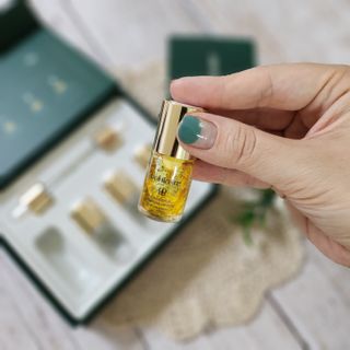 [보히케어] 컨센트레이트 이데베논 7 펩타이드 콤플렉스 앰플 — 5점을 준 리뷰어가 2023년 10월 올린 사용 사진