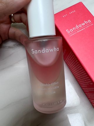 산다화 더블 이펙트 안티 링클 세럼 50ml — 5점을 준 리뷰어가 2022년 12월 올린 사용 사진