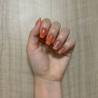 데싱디바 글레이즈 젤네일 별빛유리네일 6종_랜덤발송 — 5점을 준 리뷰어가 2021년 8월 올린 사용 사진