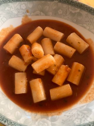 나우  [요리궁리] 매콤달콤 꽃떡볶이 6개입 세트 — 4.5점을 준 리뷰어가 2025년 1월 올린 사용 사진