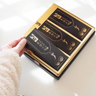 헬스업_천명진프리미엄홍삼스틱_10ml x 30포 — 5점을 준 리뷰어가 2021년 1월 올린 사용 사진