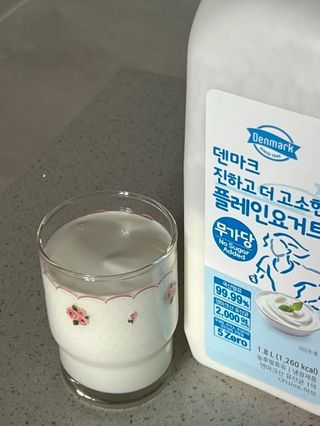 프리_[덴마크] 진하고 더 고소한 플레인 요거트 1.8L — 5점을 준 리뷰어가 2025년 5월 올린 사용 사진