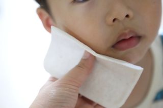 디어엘로디 유기농 무표백 건티슈 60매 — 5점을 준 리뷰어가 2022년 8월 올린 사용 사진