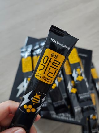 광동생활건강 [광동] 아르기닌 마누카 허니 20mlx50포 — 5점을 준 리뷰어가 2023년 12월 올린 사용 사진