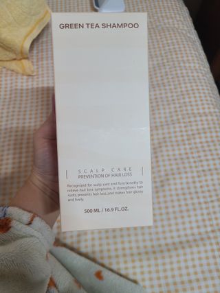 프리마인 더이상 뻣뻣하고 효과없는 탈모샴푸는 NO. 근본부터 케어하는 셀베이스 그린티샴푸(500ml) — 5점을 준 리뷰어가 2023년 1월 올린 사용 사진