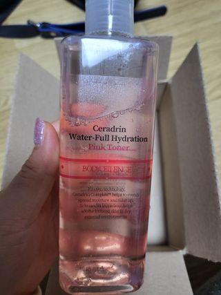 [바디셀런스] 속보습+사용감+향 모두 잡은 / 세라드린 속보습 핑크토너 300ml — 4점을 준 리뷰어가 2022년 2월 올린 사용 사진