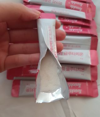 메디포스트 모비타 미쓰리 글루타치온 30포 — 5점을 준 리뷰어가 2022년 12월 올린 사용 사진