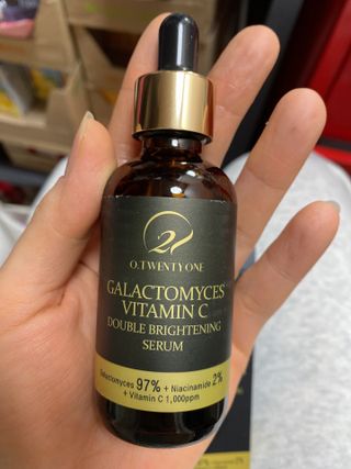 오투에니원 갈락토미세스 비타민 C 더블 브라이트닝 세럼 50ml — 3점을 준 리뷰어가 2023년 1월 올린 사용 사진