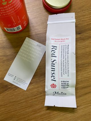 마시다 붉은 석양 빛을 담은 프리미엄 수제 블렌딩 홍차, 레드선셋블랙티 — 4점을 준 리뷰어가 2021년 4월 올린 사용 사진