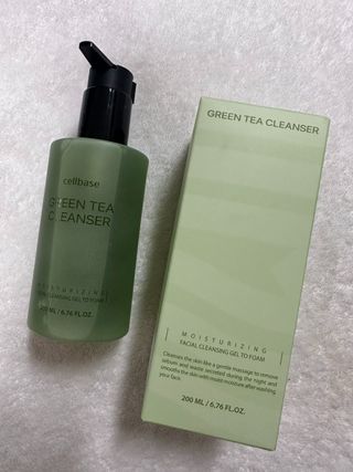 프리마인 메이크업과 들뜨는 각질까지 한방에 깐달걀로! 순하기까지한 셀베이스 그린티클렌저(200ml) — 5점을 준 리뷰어가 2023년 4월 올린 사용 사진