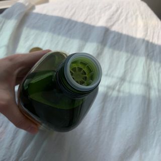 마에스트로 엑스트라버진 올리브 유 마에스트로 엑스트라버진 스페인 올리브유 — 5점을 준 리뷰어가 2022년 4월 올린 사용 사진