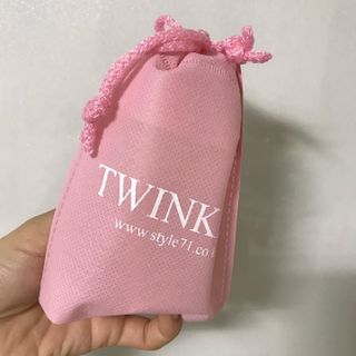 트윙클라 안티링클 샤이닝 멀티밤 — 5점을 준 리뷰어가 2022년 6월 올린 사용 사진