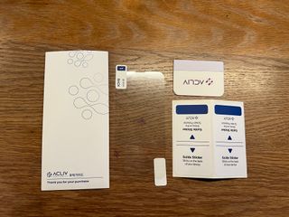 아클리브 Premium 항균 항바이러스 액정 보호필름(iPhone) — 4점을 준 리뷰어가 2022년 1월 올린 사용 사진