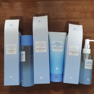 페브유 / FABYOU 페브유 pH5.5 캐모마일 젤 클렌징 폼 + 클렌징 오일 + 토너 3종 세트 — 5점을 준 리뷰어가 2021년 6월 올린 사용 사진