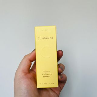 스킨큐어 산다화 비타민c 화이트닝 에센스 30ml — 5점을 준 리뷰어가 2023년 12월 올린 사용 사진