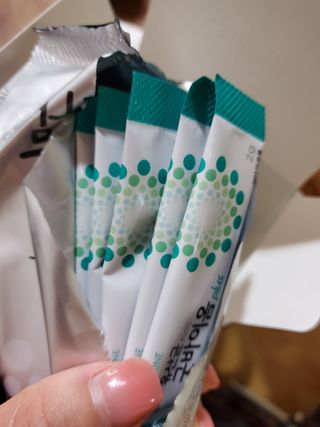 프리마인 유산균 국가지정연구소 선정, 살아있는 생유산균 200억 마리의 힘. 유산균n굿바이옴플러스 — 5점을 준 리뷰어가 2021년 9월 올린 사용 사진