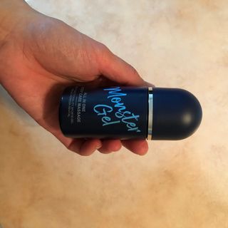 [바록스] 류현진 올인원 바디릴렉싱 몬스터겔 50ml — 5점을 준 리뷰어가 2021년 3월 올린 사용 사진