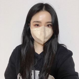 애니가드 셋업마스크 4컬러 각 10매입 [크리미베이지, 캐시미어로즈, 초콜렛브라운, 미드나잇네이비] — 5점을 준 리뷰어가 2022년 2월 올린 사용 사진