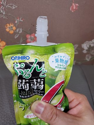 ORIHIRO 오리히로 곤약젤리 제로칼로리 130g 4종 4팩(맛별로 1팩씩) — 5점을 준 리뷰어가 2023년 3월 올린 사용 사진