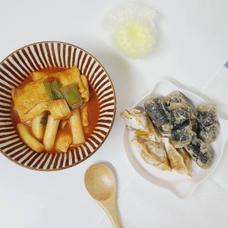 응큼떡볶이 — 4점을 준 리뷰어가 2021년 3월 올린 사용 사진