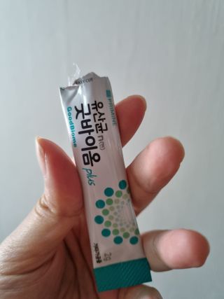 프리마인 유산균 국가지정연구소 선정, 살아있는 생유산균 200억 마리의 힘. 유산균n굿바이옴플러스 — 5점을 준 리뷰어가 2021년 10월 올린 사용 사진
