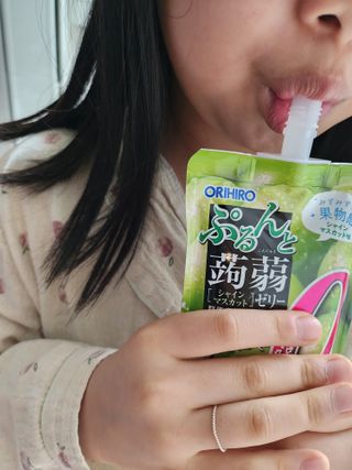 ORIHIRO 오리히로 곤약젤리 제로칼로리 130g 4종 4팩(맛별로 1팩씩) — 5점을 준 리뷰어가 2023년 3월 올린 사용 사진