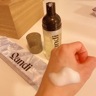 헤어플러스 콴디 아침세안제 폼클렌징 퓨어 어니스티 모닝클렌저 — 5점을 준 리뷰어가 2021년 3월 올린 사용 사진