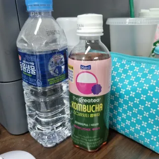더그레잇티 콤부차 300ml *12개입 (오리지널 6개+베리리치 6개) — 5점을 준 리뷰어가 2022년 7월 올린 사용 사진