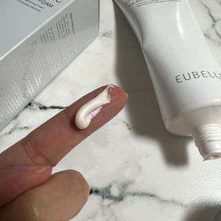 소담스퀘어 상암 유벨르 듀블랑 클렌징 폼 — 4.5점을 준 리뷰어가 2022년 11월 올린 사용 사진