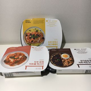 직탁 식단관리 3종 도시락 (두부 라자냐 라구빠에야, 두부로제 미트볼파스타, 닭탕수 직화 짜장 두부면) — 5점을 준 리뷰어가 2022년 6월 올린 사용 사진