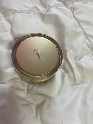 피부미 골드베릴 미라클페어 세레이징 퍼밍 크림 50ml — 5점을 준 리뷰어가 2021년 9월 올린 사용 사진