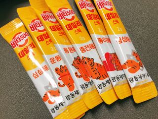 광동생활건강 프리 [광동] VB와 VC를 함유한 멀티 비타민 비타 500 데일리 스틱 180포 — 5점을 준 리뷰어가 2022년 6월 올린 사용 사진