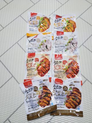굽네몰 [굽네] 소스가 맛있는 닭가슴살 슬라이스 4종 — 5점을 준 리뷰어가 2021년 12월 올린 사용 사진