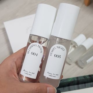 디어포레스트 [5개세트] 숲속의 하루 패브릭미스트 (섬유향수/ 룸스프레이) 50ml 5개 — 5점을 준 리뷰어가 2022년 9월 올린 사용 사진