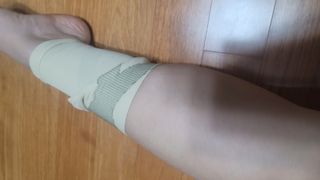 주식회사 땡스마이파트너 [구매평] 땡스마이레그 의료용 종아리압박밴드 다리붓기 혈액순환 압박스타킹 — 4.5점을 준 리뷰어가 2025년 3월 올린 사용 사진