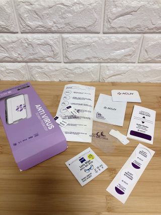 아클리브 Premium 항균 항바이러스 액정 보호필름(iPhone) — 5점을 준 리뷰어가 2022년 1월 올린 사용 사진