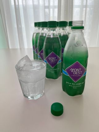 몽베스트 Montbest with Sparkling water Plain 20병 — 5점을 준 리뷰어가 2022년 7월 올린 사용 사진