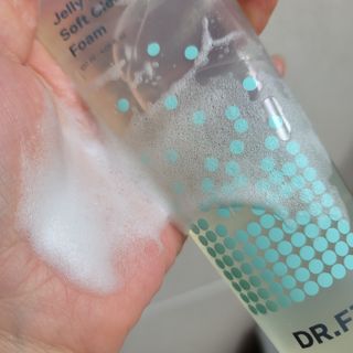 닥터에프파이브 젤리스크럽 소프트 클렌징폼 120ml — 5점을 준 리뷰어가 2022년 6월 올린 사용 사진