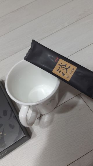 담소은 자극없는 무알콜 휴대용 한방가글 스틱 가글담 — 5점을 준 리뷰어가 2022년 12월 올린 사용 사진