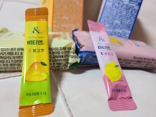 비타앤C 레몬맛, 망고맛 — 5점을 준 리뷰어가 2021년 4월 올린 사용 사진