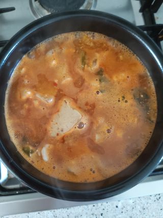 소담스퀘어 상암 궁중해물탕조씨집 백년가게 조씨집 팔뚝탕1인분550g — 3점을 준 리뷰어가 2022년 12월 올린 사용 사진