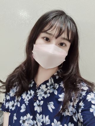 [이지아 마스크] 애니가드 더솔루션마스크 KF80 대형 컬러 4종 — 5점을 준 리뷰어가 2021년 6월 올린 사용 사진