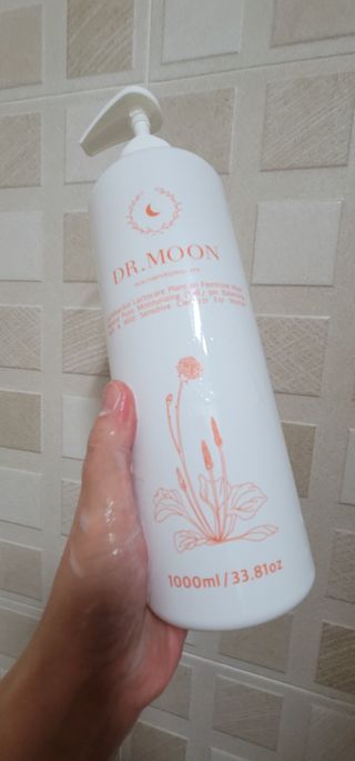 프리[닥터문] 유산균 락토케어 질경초 여성청결제 1000ml (젤타입) — 5점을 준 리뷰어가 2022년 9월 올린 사용 사진