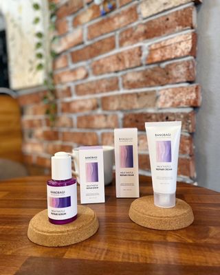 바노바기 코스메틱 바노바기 밀크 씨슬 리페어 세럼 30ml & 크림 50ml — 5점을 준 리뷰어가 2024년 4월 올린 사용 사진