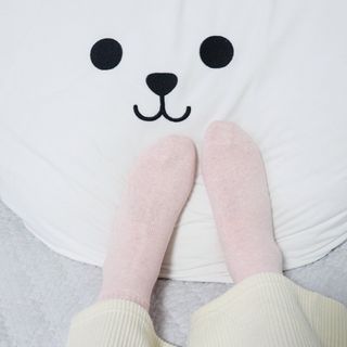 [사이즈가 있는 양말 필로이]여자 순면 통파일 꿀잠 수면 양말【 S, M, L 】3가지 사이즈_컬러 랜덤 3족 — 5점을 준 리뷰어가 2022년 10월 올린 사용 사진