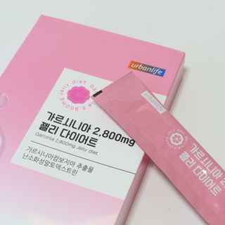 주식회사 얼굴반쪽 [얼굴반쪽 가르시니아 2,800mg] x 14포 1주 젤리 다이어트 보조제 체지방감소 — 5점을 준 리뷰어가 2021년 11월 올린 사용 사진