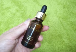 스킨큐어 산다화 비타민c 화이트닝 에센스 30ml — 5점을 준 리뷰어가 2023년 9월 올린 사용 사진
