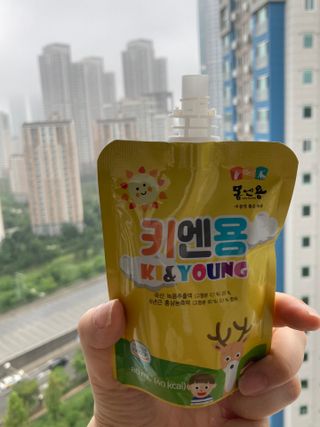 [몸엔용] 어린이, 초등학생의 영양간식 달콤 국산녹용 키엔용  80ml x 10포 — 5점을 준 리뷰어가 2021년 7월 올린 사용 사진