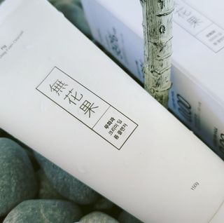 [베러오리진] 무화과 크리미 딥 폼 클렌저/피부 노폐물 & 미세먼지 99 세정 인증 민감성 피부 무자극 인증 — 4.5점을 준 리뷰어가 2021년 12월 올린 사용 사진