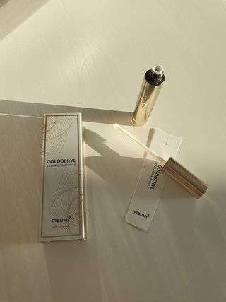 피부미 골드베릴 아이래쉬 앰플 10ml — 5점을 준 리뷰어가 2021년 10월 올린 사용 사진